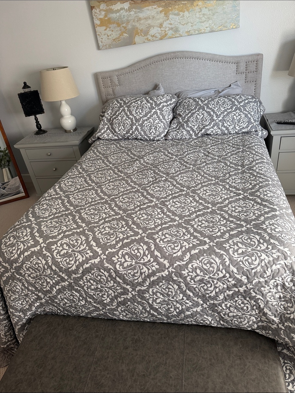 Gray Damask Reversible Comforter Set - Elegant Home Bedding with 2 sham covers